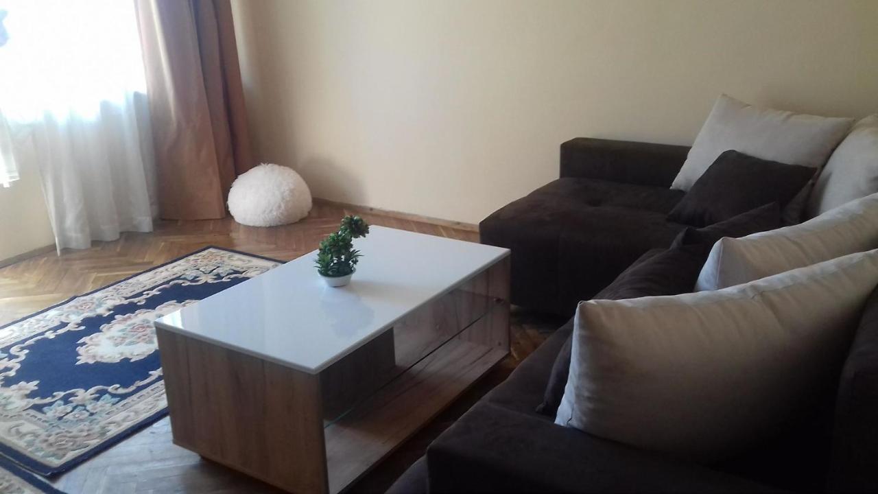 The Nest/ Гнездото Apartment Varna Bagian luar foto